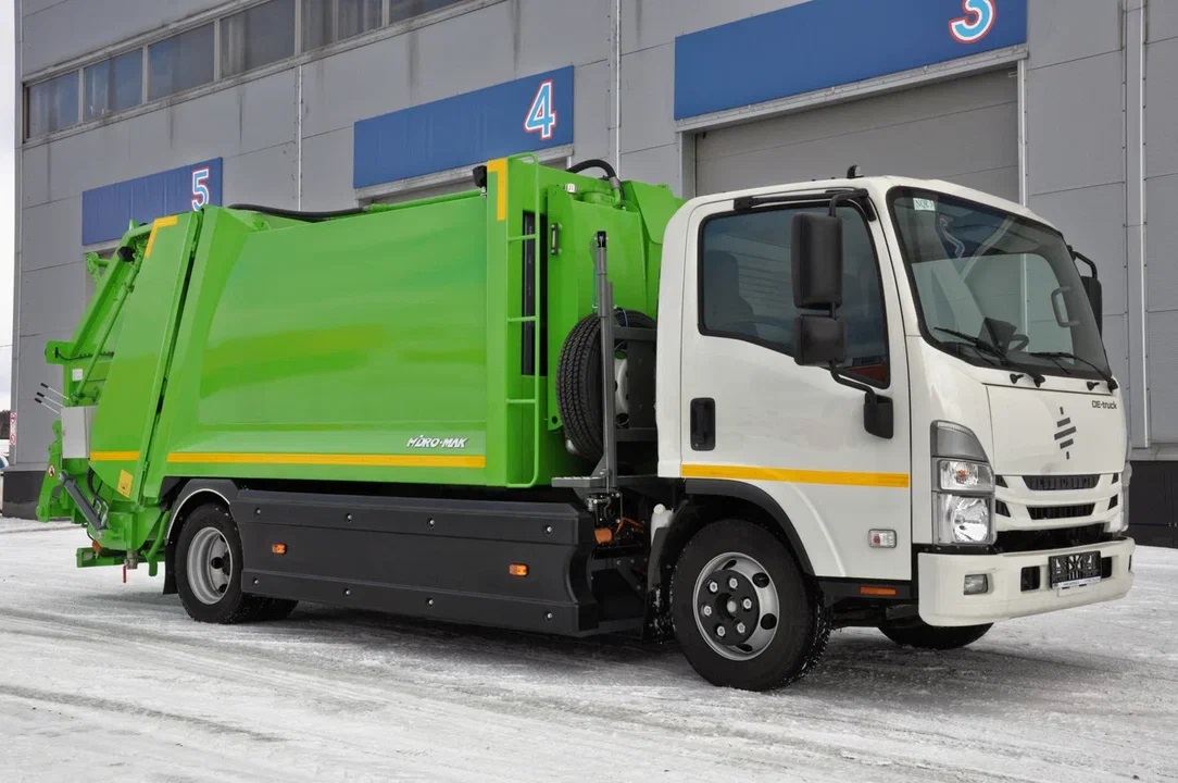 Электрический мусоровоз